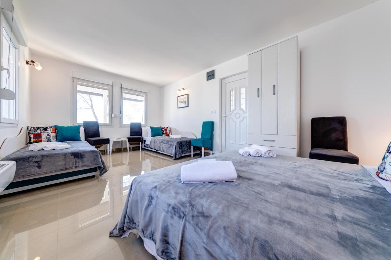 Holiday Home Marija Будва Экстерьер фото